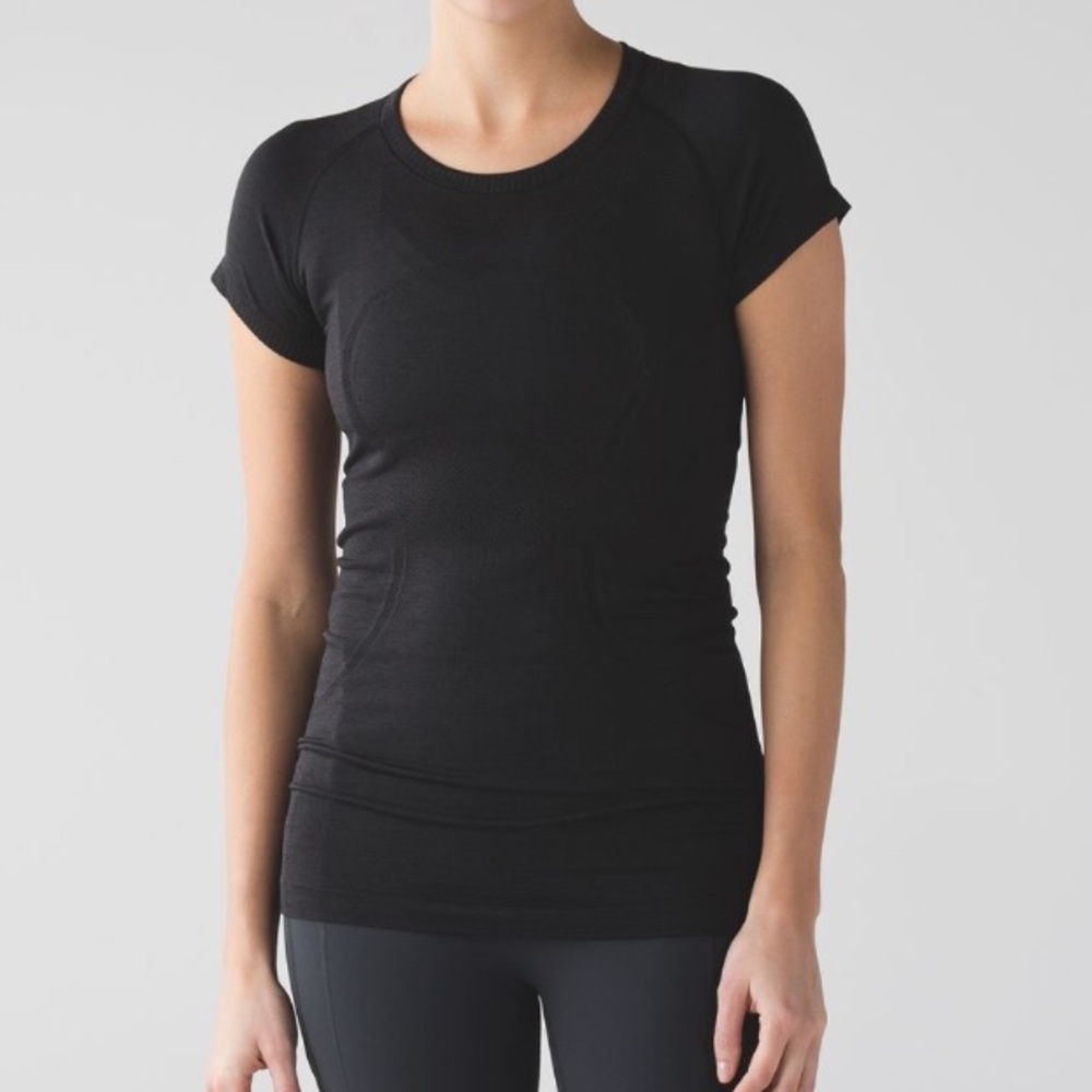 Lululemon Black Swiftly Tech Short Sleeve 2.0